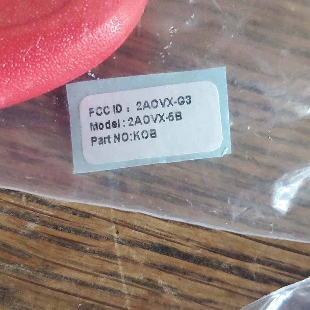 GM 2 OEM Remotes FC 5 Buttons FCC ID 2AOVX-03. Model 2AOVX5B
